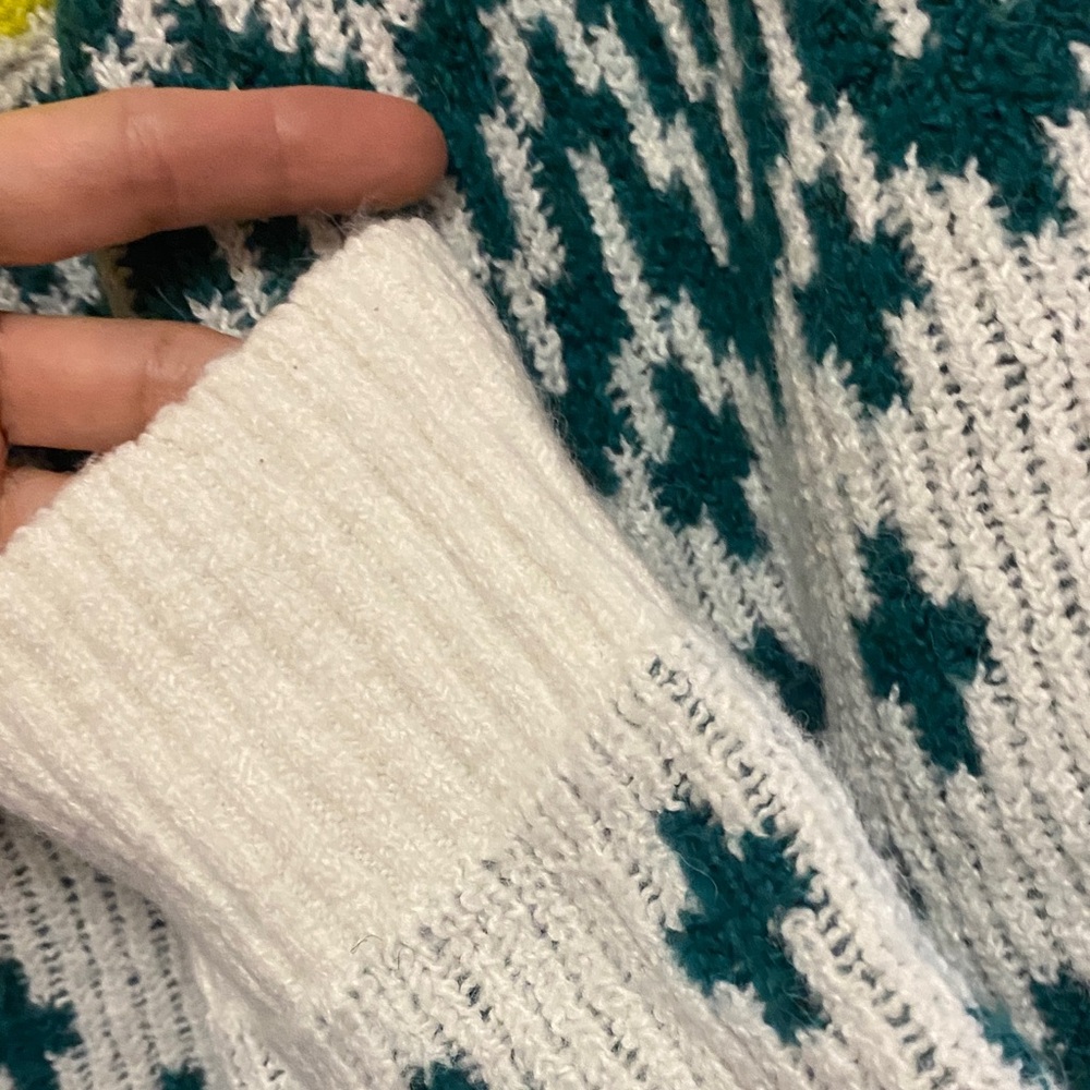 Old Navy very soft material Colorful Knit Women's Sweater